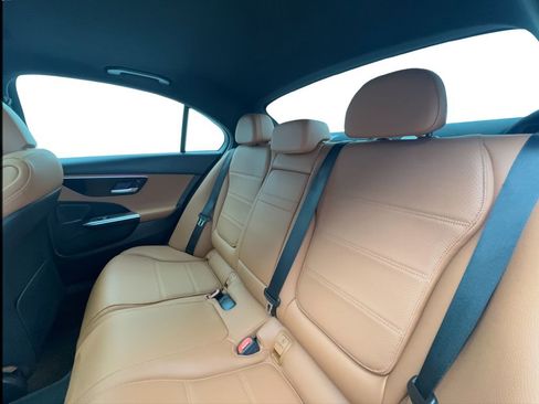 Used 2023 Mercedes-Benz C 300 4MATIC Sedan image 24