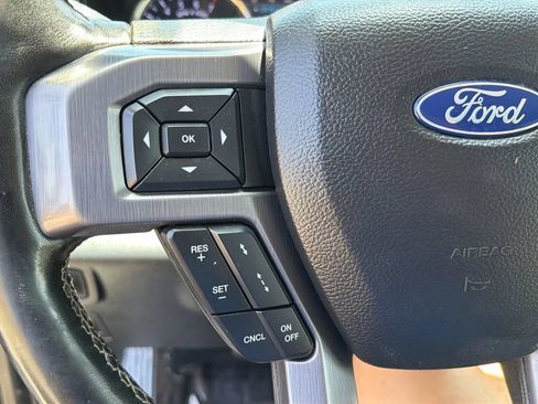 Used 2019 Ford Expedition Max Platinum AWD/4WD image 18