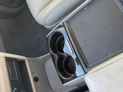 Used 2019 Toyota Sienna XLE image 20