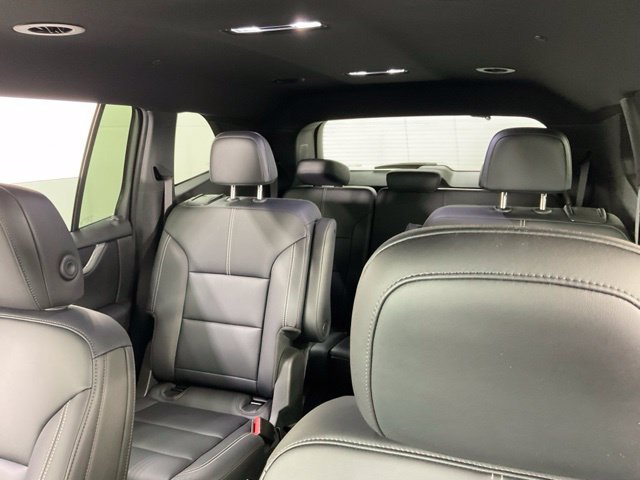 Used 2024 GMC Acadia Elevation w/ LPO, Floor Liner Package FWD image 38