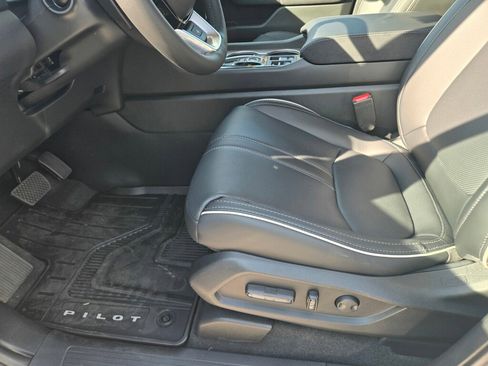 New 2026 Honda Pilot Elite image 11