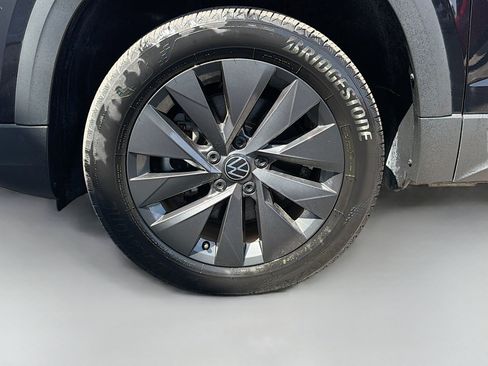 Used 2023 Volkswagen Taos S FWD image 38