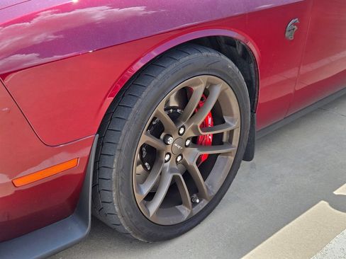 Used 2023 Dodge Challenger SRT Hellcat RWD image 7