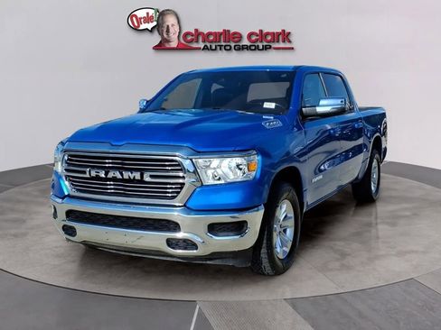 Used 2024 RAM 1500 Laramie AWD/4WD image 1