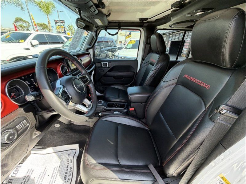 Used 2018 Jeep Wrangler Unlimited Rubicon AWD/4WD image 19