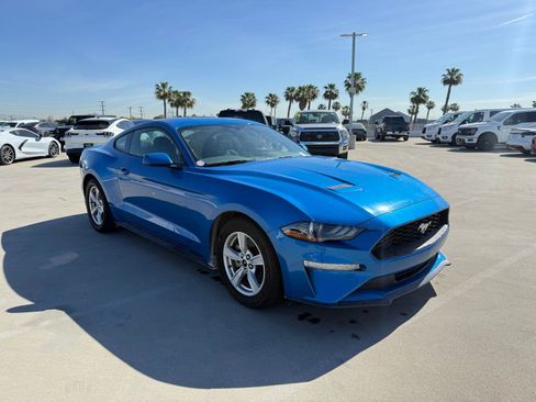 Used 2020 Ford Mustang EcoBoost image 4