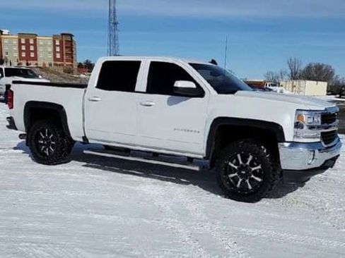 Used 2016 Chevrolet Silverado 1500 LT w/ All Star Edition image 2