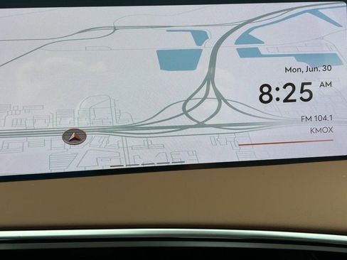 Used 2026 Genesis GV70 2.5T Advanced image 15