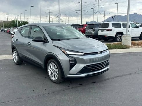 New 2027 Chevrolet Bolt LT w/ Comfort Package FWD image 25