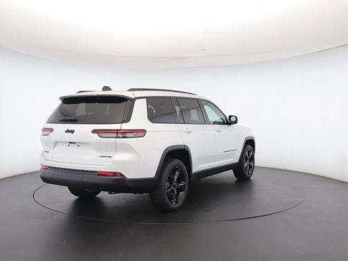 New 2025 Jeep Grand Cherokee L Limited w/ Black Appearance Package image 27