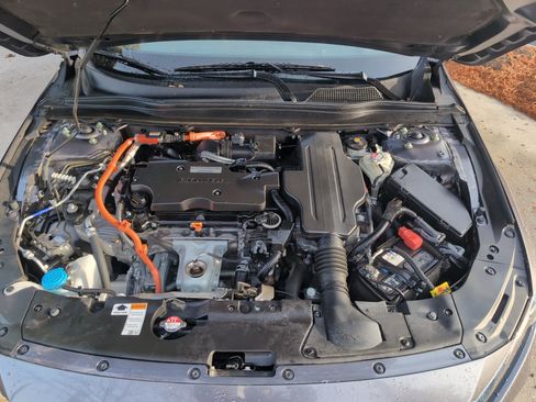 Used 2020 Honda Accord Touring image 34