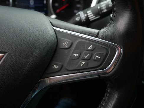Used 2019 Chevrolet Equinox LT AWD/4WD image 25