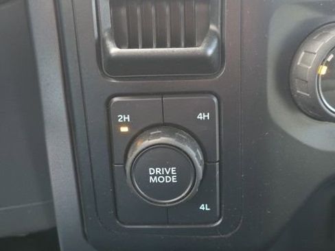 Certified 2023 Ford F150 XLT image 30