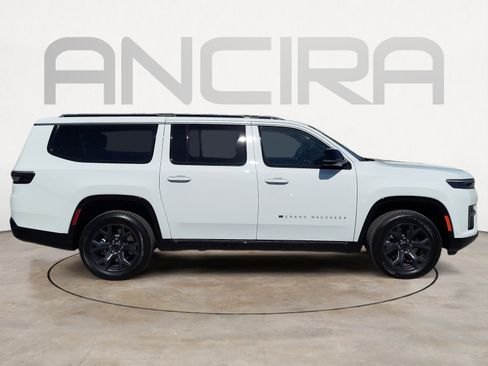 New 2026 Jeep Grand Wagoneer L Limited w/ Premium Group II AWD/4WD image 11