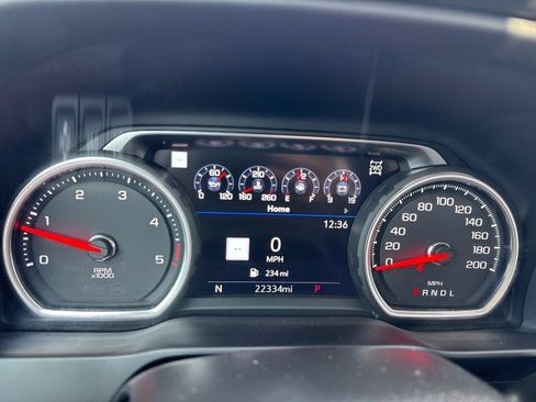 Used 2022 Chevrolet Silverado 2500 LTZ w/ LTZ Plus Package image 16