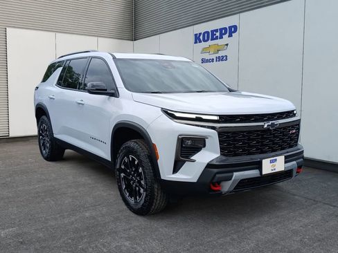 New 2026 Chevrolet Traverse Z71 AWD/4WD image 7