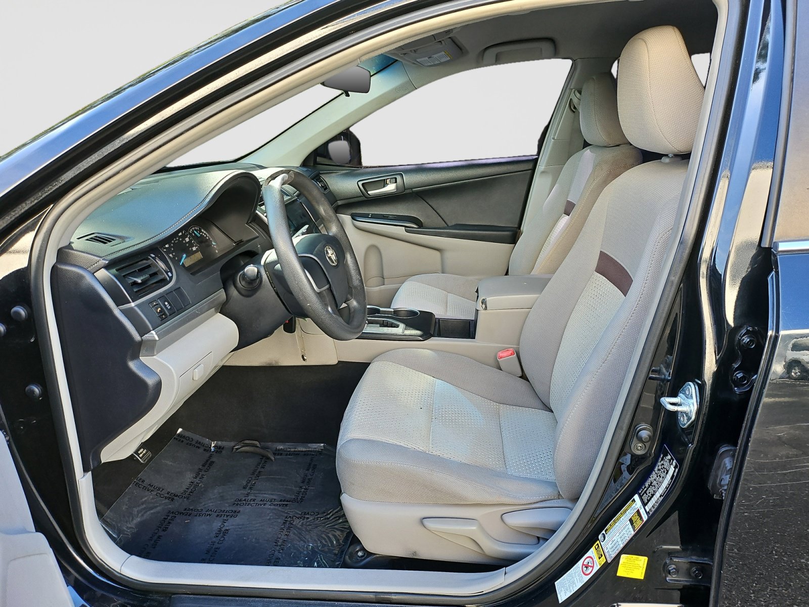 Used 2012 Toyota Camry FWD image 19