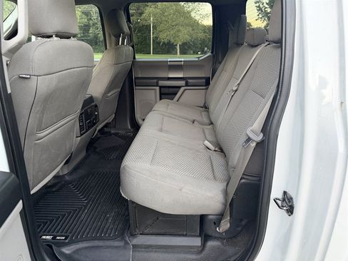Used 2018 Ford F250 XLT w/ XLT Premium Package AWD/4WD image 10