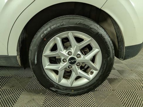 Used 2023 Kia Soul LX w/ Option Group 015 image 12