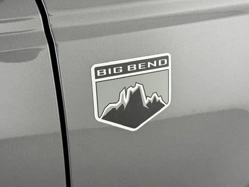 Used 2025 Ford Bronco Big Bend image 6