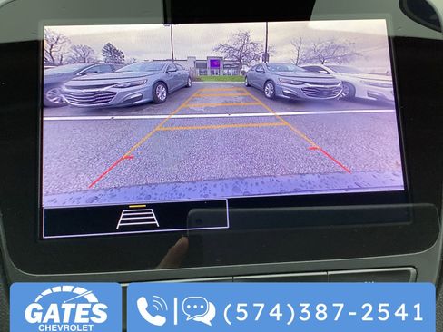 Used 2024 Chevrolet Malibu LT image 19