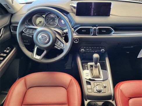 New 2025 MAZDA CX-5 Carbon Edition image 9