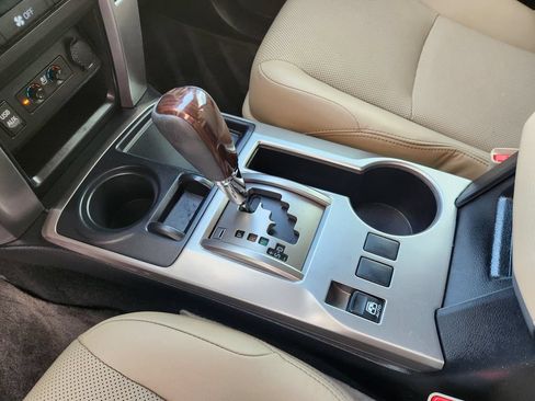 Used 2018 Toyota 4Runner Limited RWD image 20
