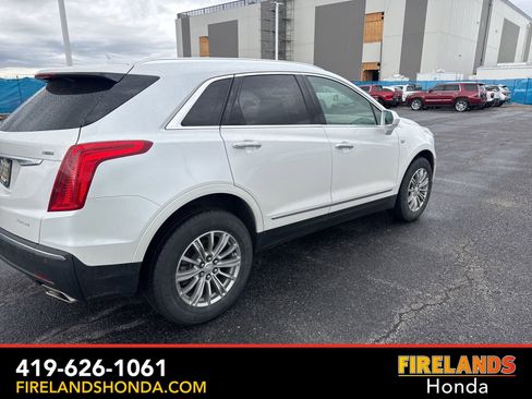 Used 2017 Cadillac XT5 Luxury w/ Driver Awareness Package image 7