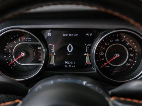 Used 2021 Jeep Gladiator Mojave AWD/4WD image 29