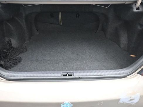 Used 2004 Toyota Camry XLE FWD image 18