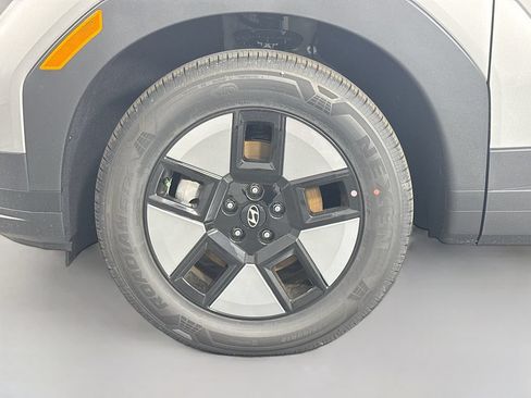 New 2026 Hyundai Santa Fe SE FWD image 32