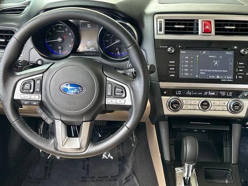 Used 2017 Subaru Outback 3.6R Limited AWD/4WD image 28