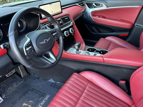 Used 2023 Genesis G70 2.0T w/ Sport Prestige Package image 11