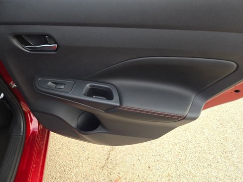 Used 2025 Nissan Versa SR w/ Trunk Package image 12