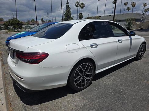 Used 2022 Mercedes-Benz E 350 Sedan w/ AMG Line Exterior image 2