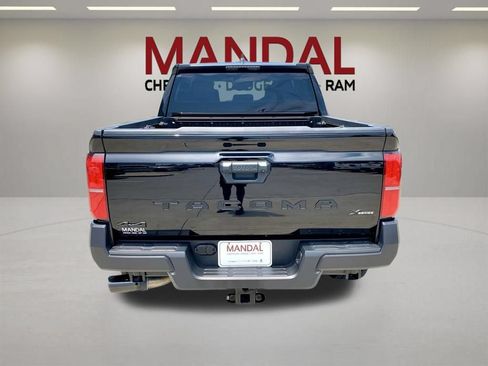 Used 2025 Toyota Tacoma SR AWD/4WD image 6