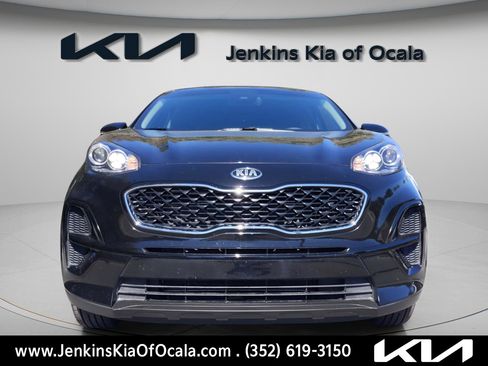 Certified 2021 Kia Sportage LX w/ LX Fwd Popular Package image 2