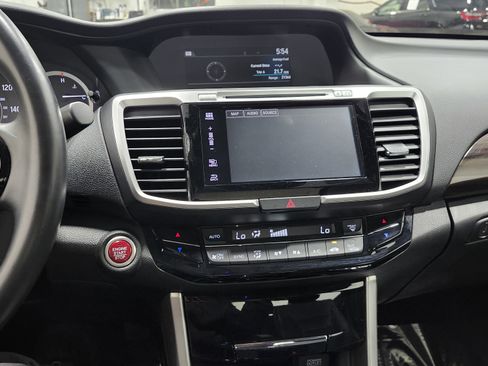 Used 2017 Honda Accord EX-L image 30