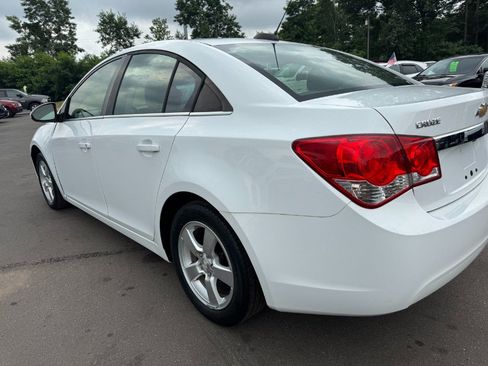 Used 2016 Chevrolet Cruze LT FWD image 10