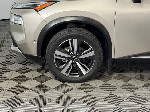 Used 2023 Nissan Rogue Platinum w/ Platinum Premium Package image 12