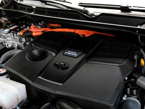 Used 2025 Toyota Sequoia TRD Pro AWD/4WD image 55