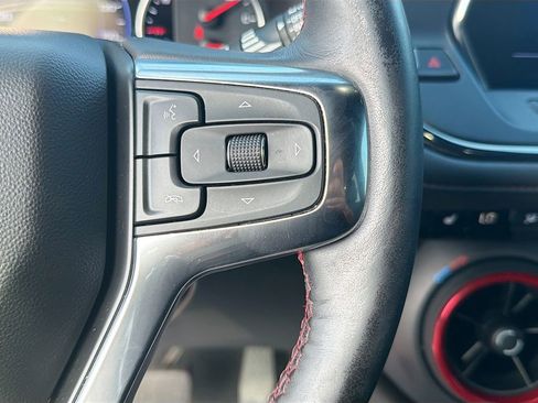 Used 2022 Chevrolet Blazer RS image 37