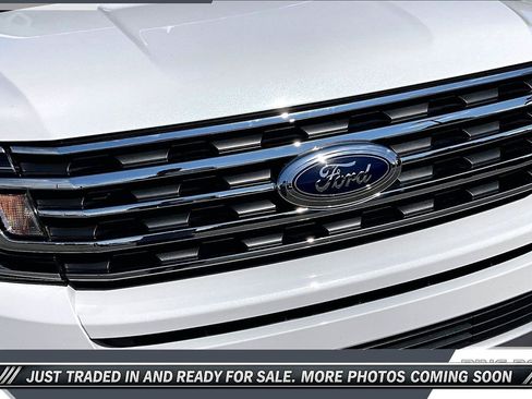 Used 2020 Ford Expedition XLT w/ Equipment Group 201A RWD image 22