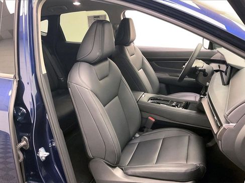 Certified 2025 Nissan Murano SV w/ Cargo Package image 6