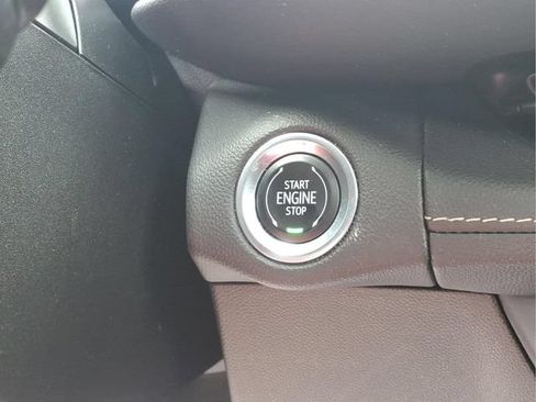 Used 2023 Buick Envision Avenir AWD/4WD image 11