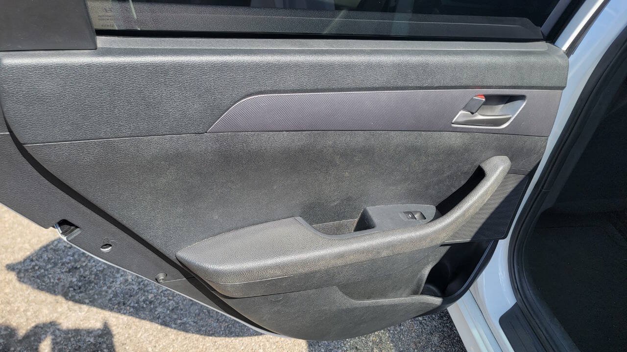 Used 2018 Hyundai Sonata SE FWD image 20