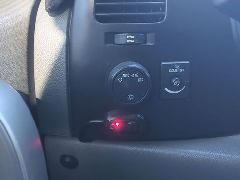 Used 2013 GMC Sierra 1500 W/T image 37