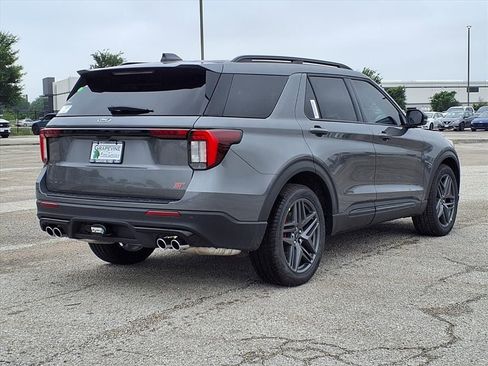 New 2026 Ford Explorer ST AWD/4WD image 11