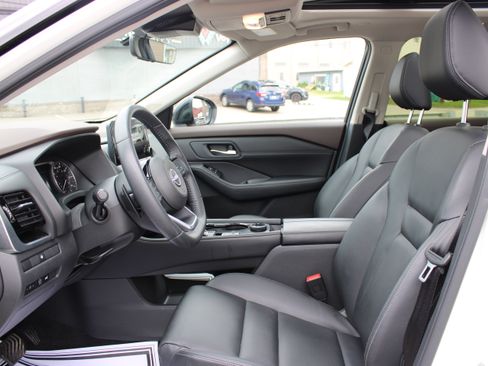 Certified 2023 Nissan Rogue SL w/ SL Premium Package AWD/4WD image 15