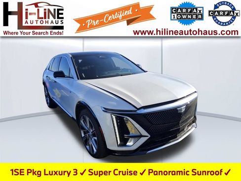Used 2025 Cadillac Lyriq Luxury w/ LPO, Floor Liner Package AWD/4WD image 1